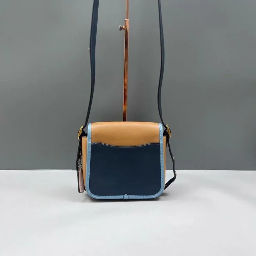 Coach Women Pre-Loved Bag Very Good Condition
